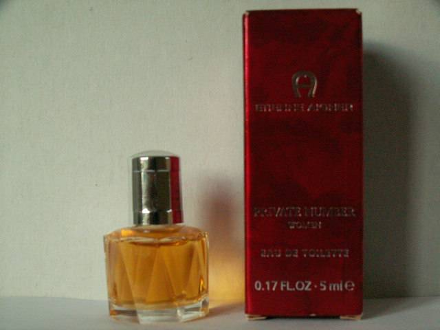 Lauder-privatenumber.jpg