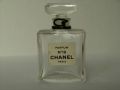 Chanel-n19-2.jpg