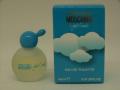 Moschino-cheapandchiclightclouds.jpg
