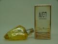 Mugler-aliensunessence.jpg